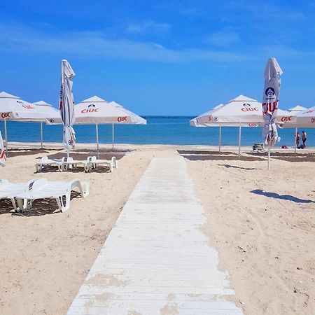 Nick Apartments Mamaia Eksteriør billede